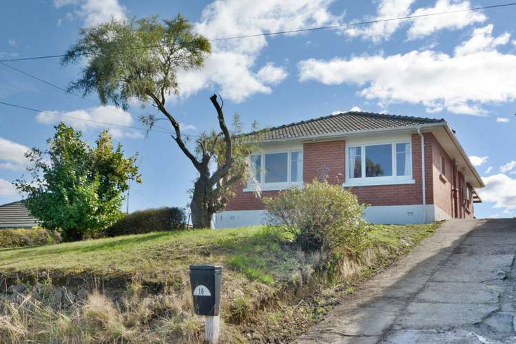 16 Thomson Street Green Island_18