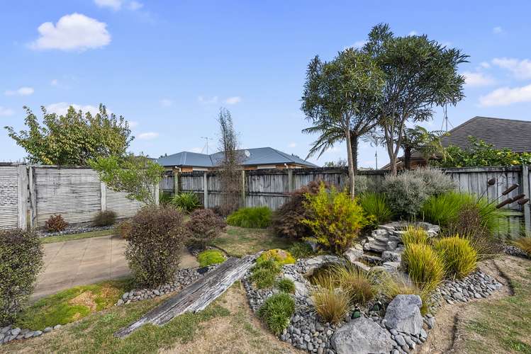 7 Stratford Place Huntington_16