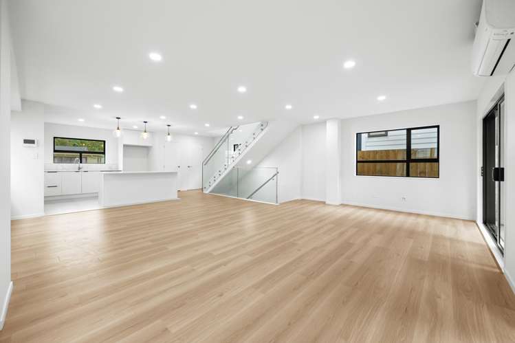 2A Janome Place Bucklands Beach_8
