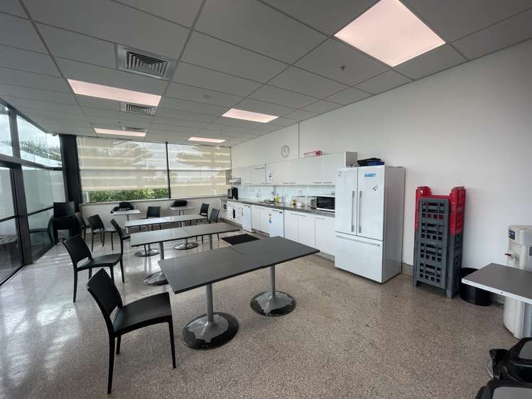 30 Highbrook Drive East Tamaki_1