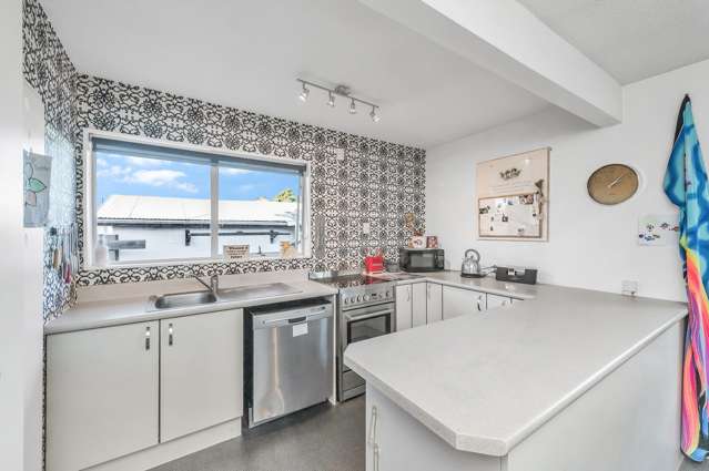 2/20 Penwood Street Russley_2