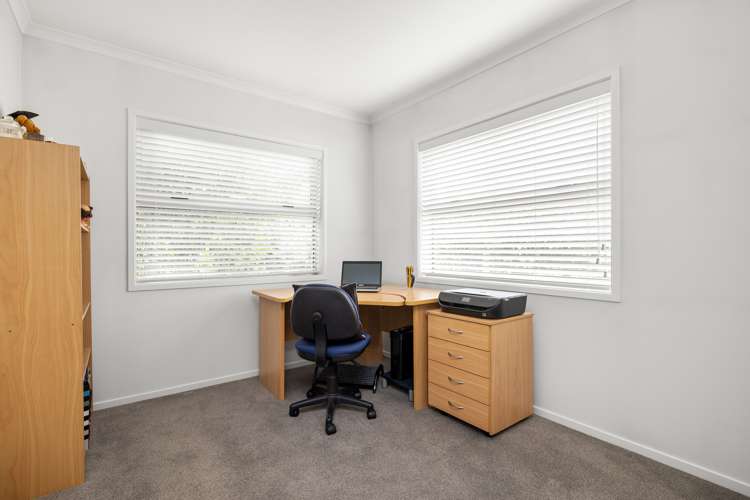 117 Awataha Crescent Pyes Pa_11