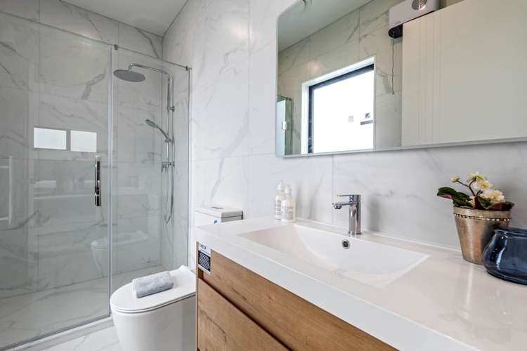 32 Bristol Freighter Road Hobsonville_18