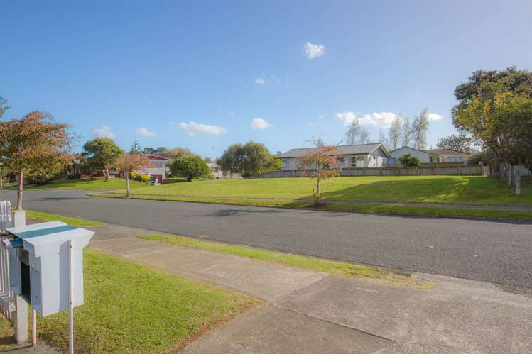 3/21 Wanaka Place Pakuranga Heights_23
