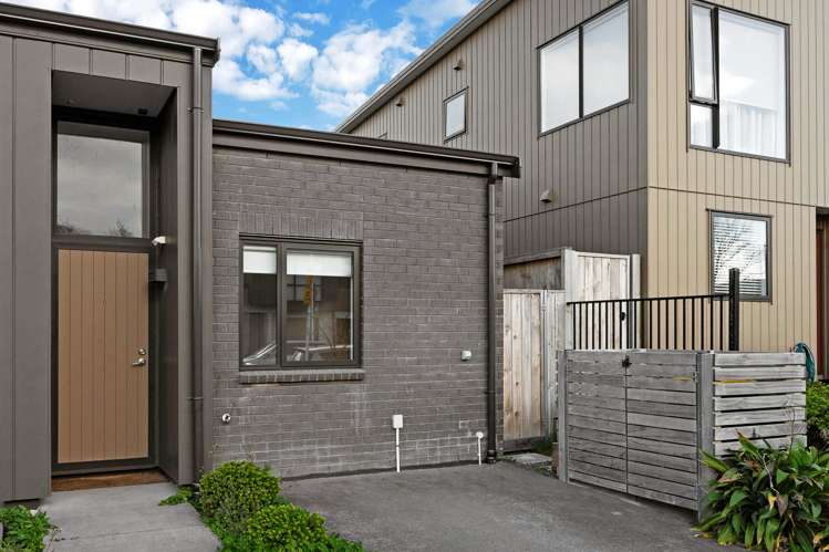 48 Kilcadden Drive Flat Bush_15