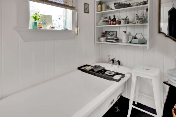 77 Swansea Road Stratford_18