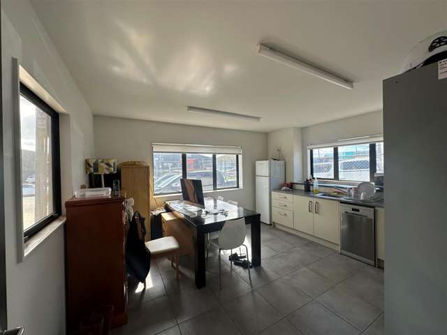 17 Pukemiro Street Onehunga_3