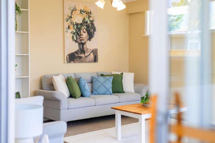 58 California Drive Totara Park_9