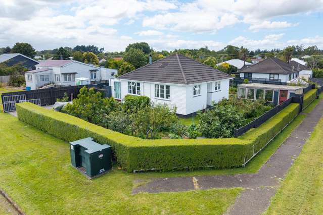 Comfortable living with a self-sufficient edge