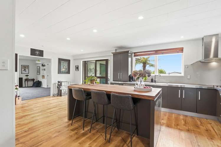 41 Edward Street Pahiatua_6