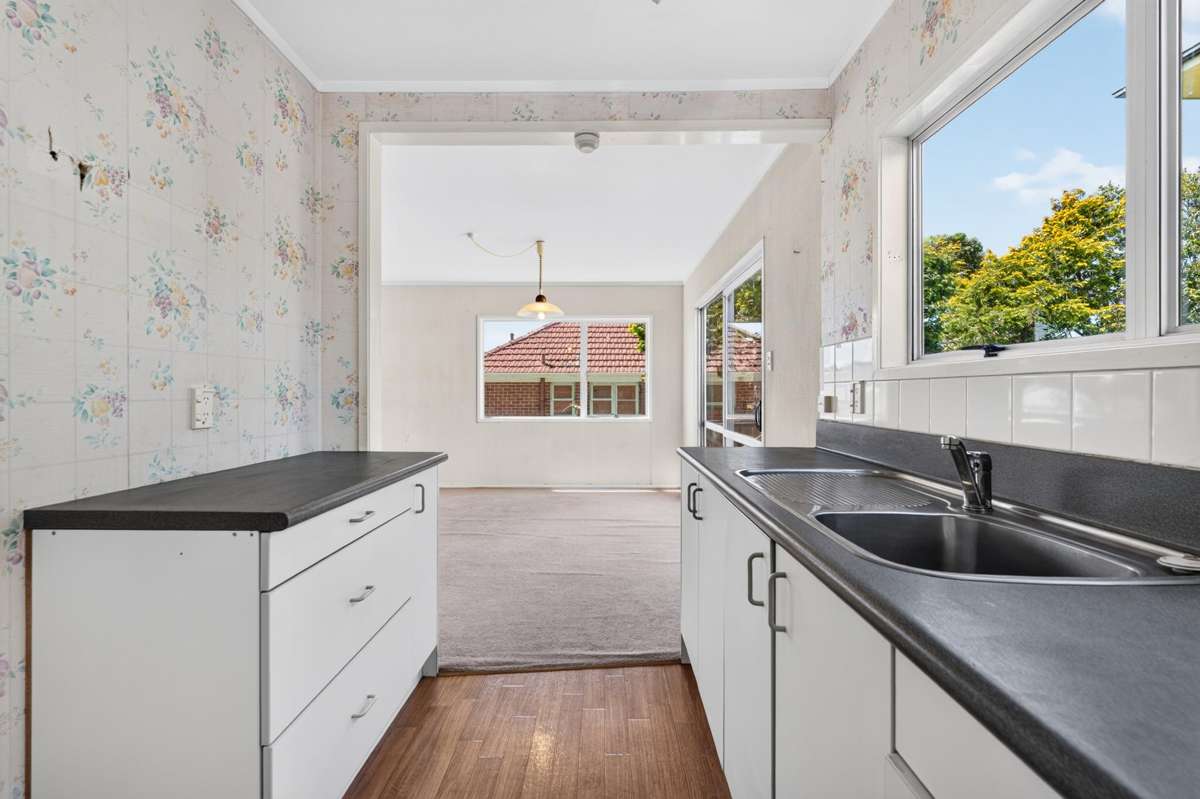 2/10 Akehurst Avenue_1