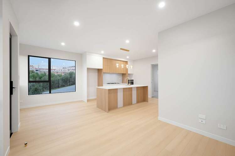 16 & 16A Katote Avenue Swanson_34