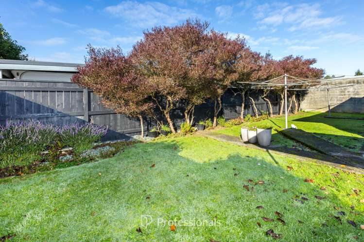 4/652 Fergusson Drive Trentham_13