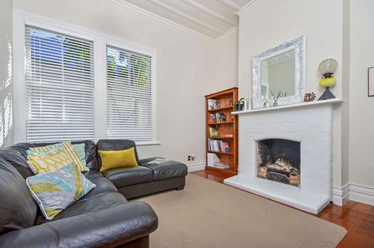 34 Ewen Alison Avenue Devonport_14