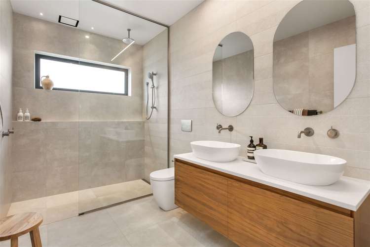 6 Hewers Lane Kennedys Bush_17