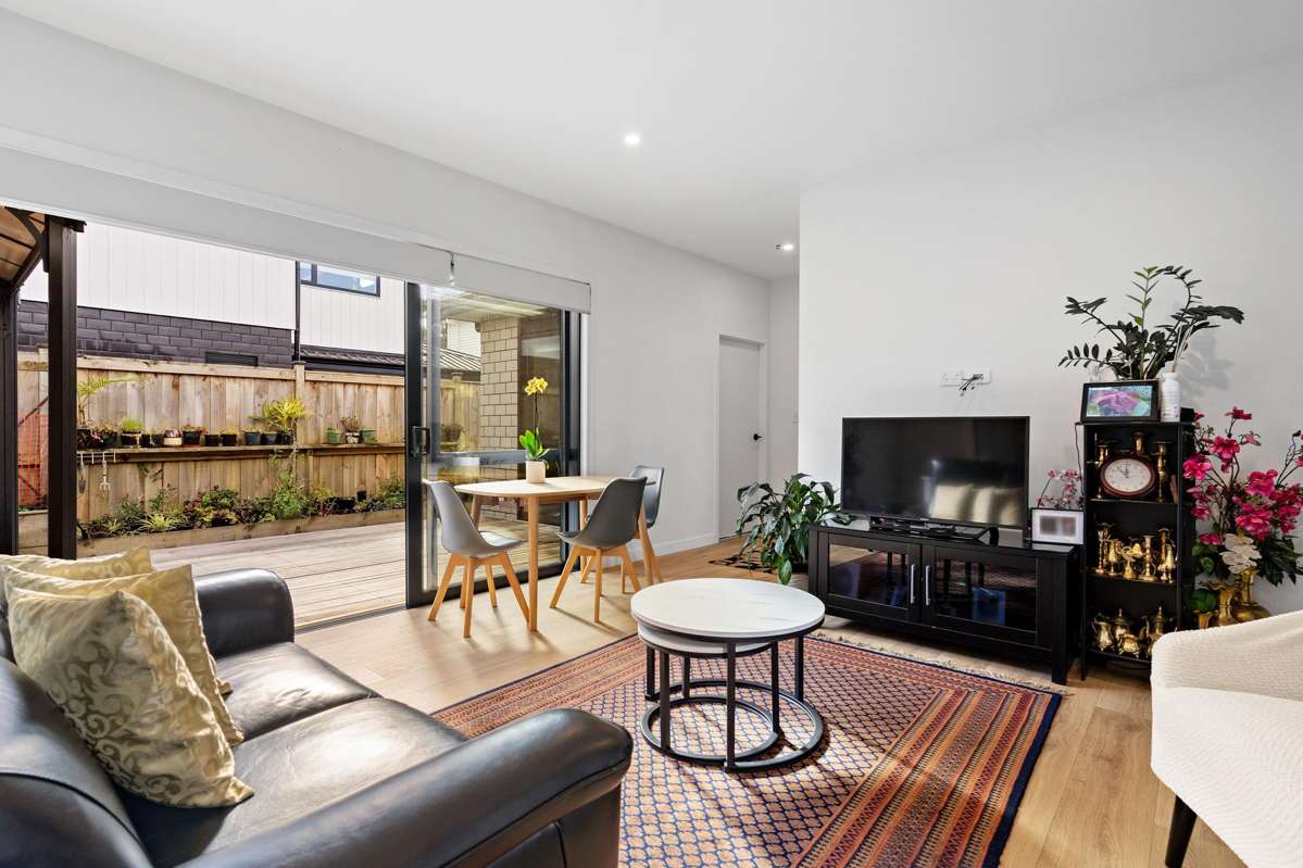 12 Hava Place_4