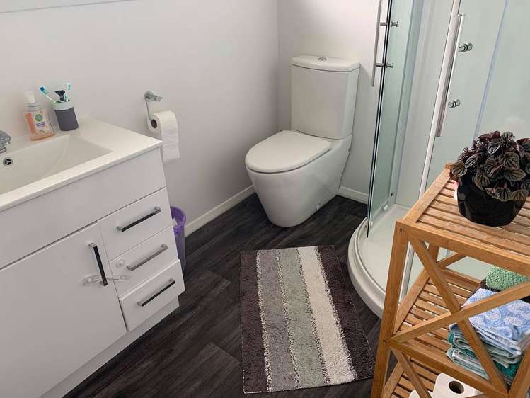 28 Burgess Street Green Island_7