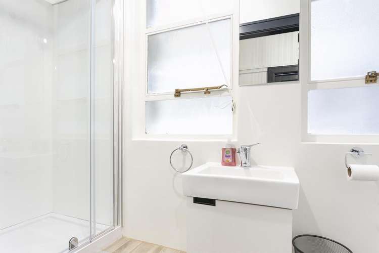 2C/9 Victoria Street East Auckland Central_12