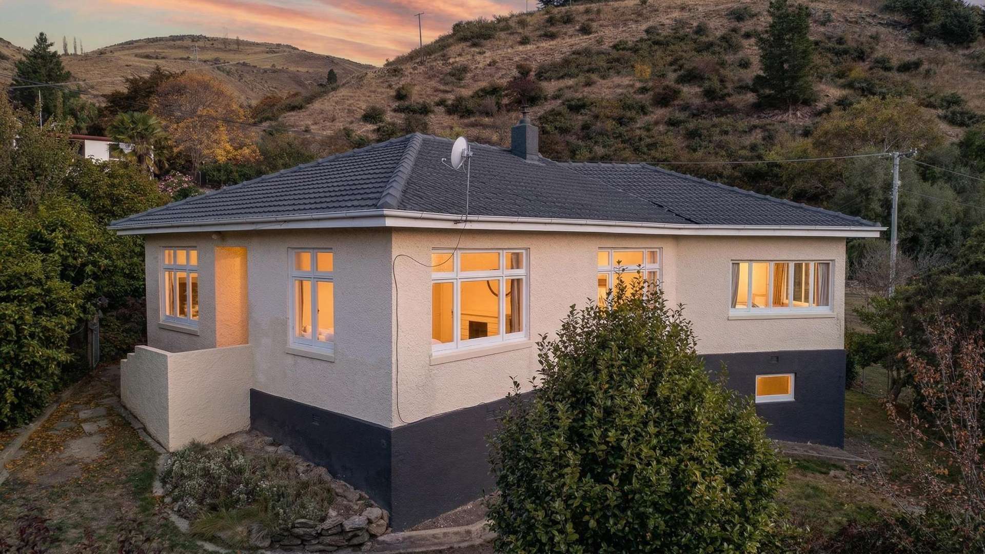 34 Branxholm Street Roxburgh_0