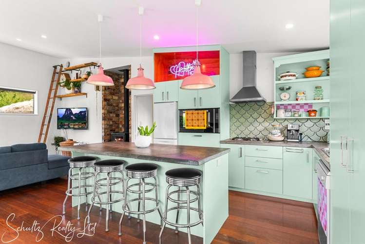 37 Willow Lane Maungaturoto_15