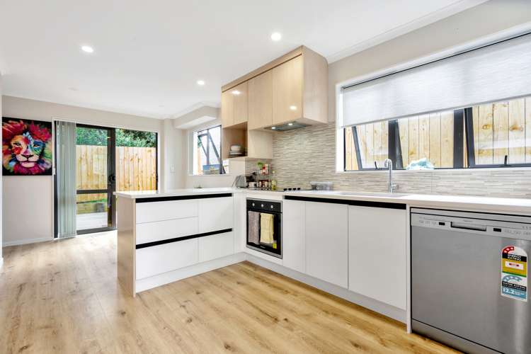 9e Kingdale Road Henderson_2