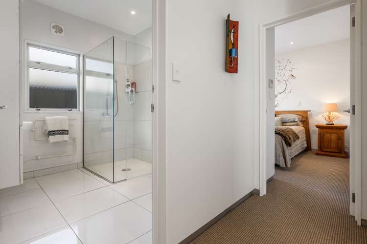 142 North Parade Richmond_26