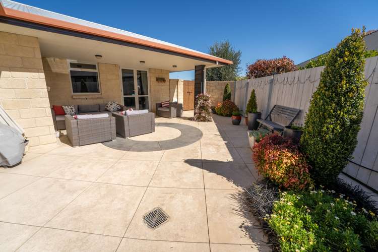 41 Cambelldon Crescent Stoke_2