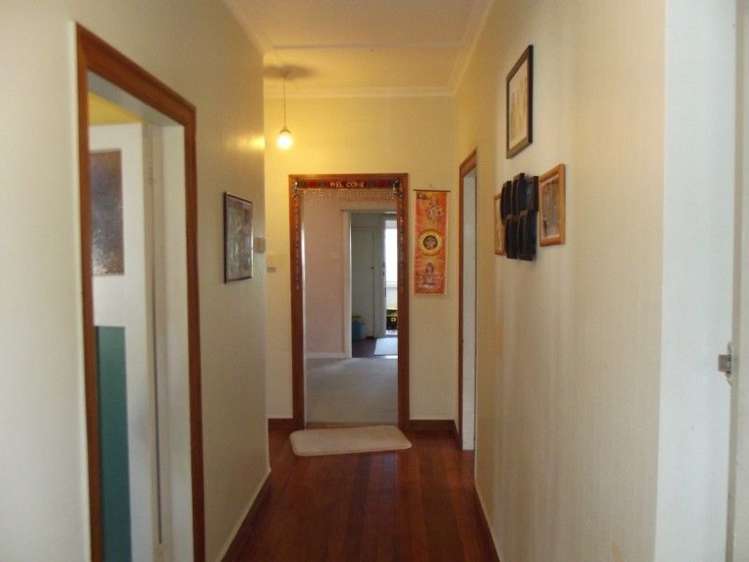 8 Nelson Crescent Napier South_7