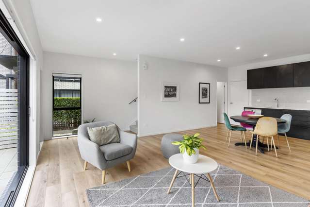 6 Kikorangi Lane Mount Wellington_2