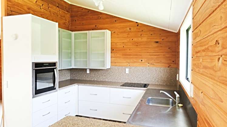 154 Garbolino Road Mangawhai_11