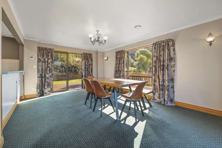 67 Manapouri St Ravensbourne_9