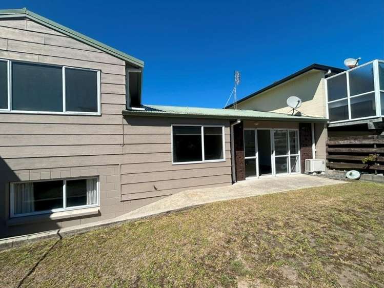 63 Golf Road 11229_19