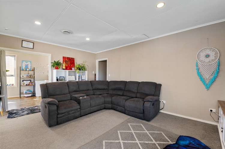 6 Puriri Crescent Hillcrest_7