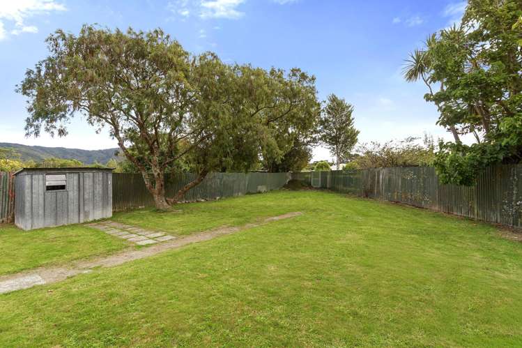 39 Hine Road Wainuiomata_10