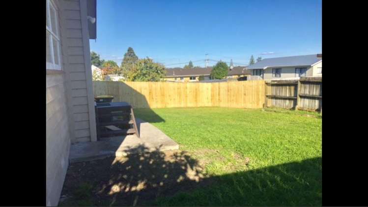 44 Rimu Street New Lynn_6