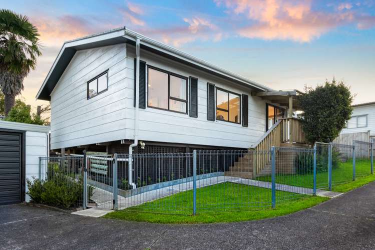 2/7 Eskdale Road Birkdale_19