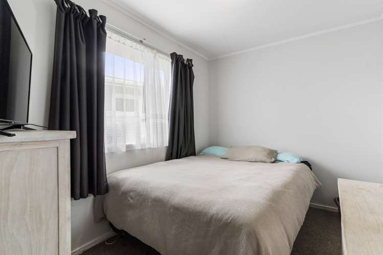 2/27 Tairere Crescent Rosehill_9