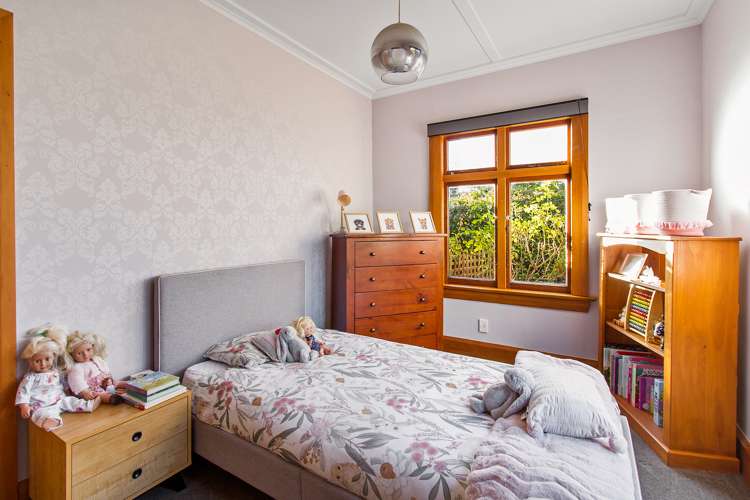 6 Kitchener Square Highfield_15