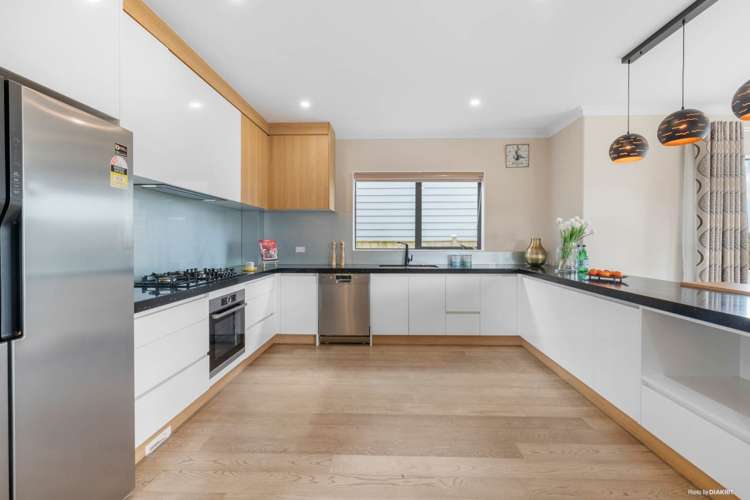 2 Kilcadden Drive Flat Bush_6