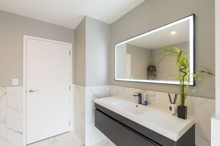 519 Mangorei Road Highlands Park_14