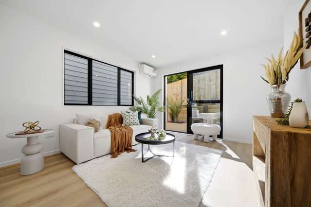 79B Girrahween Drive Totara Vale_3