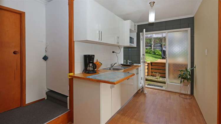 2/195 Metcalfe Road Ranui_13