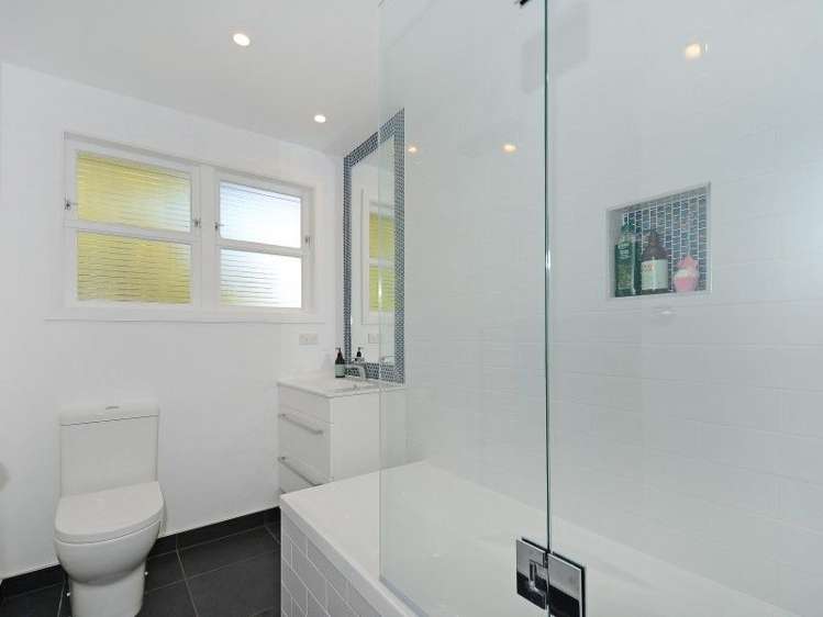 5 Winchester Avenue Pinehaven_16