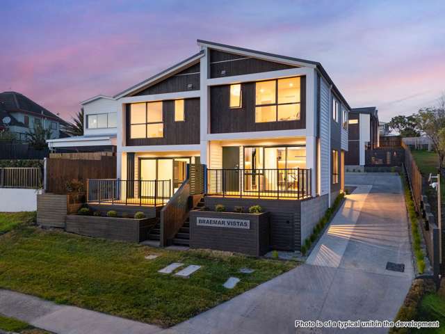 1 Sold and 4 under contract only 1 left