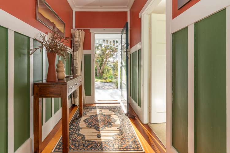 68 Wellington Road Paekakariki_3