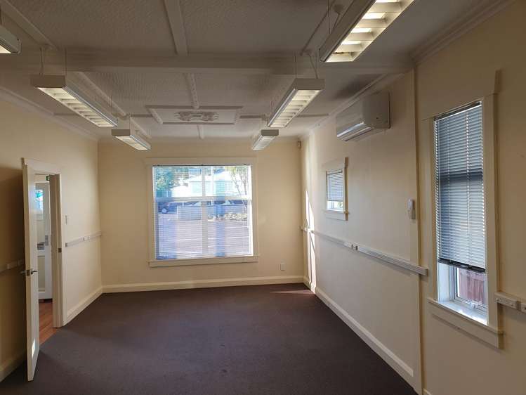 166 Powderham Street New Plymouth_20