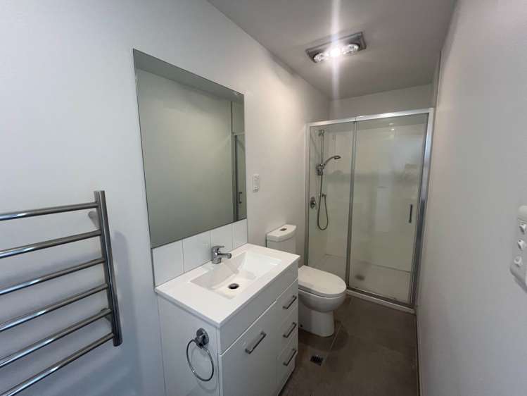 19 Eileen Newey Place Henderson_14
