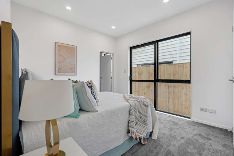 23 Tannaghmore Drive Flat Bush_33