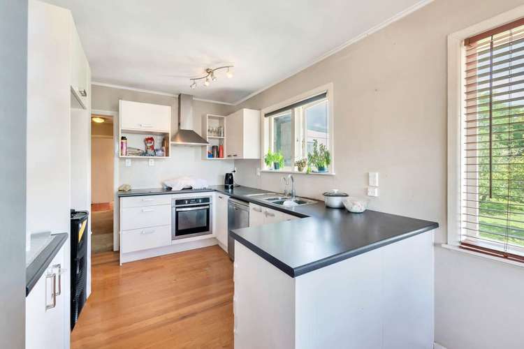 23 Chilcott Road Henderson_24