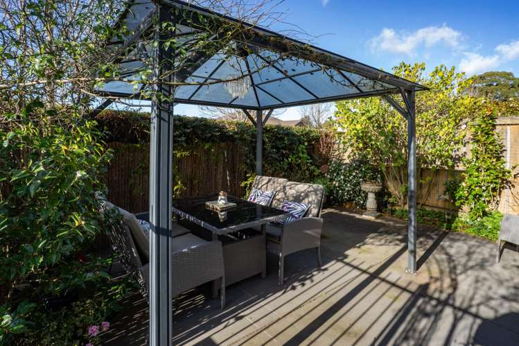 16 Saracen Avenue Northwood_8